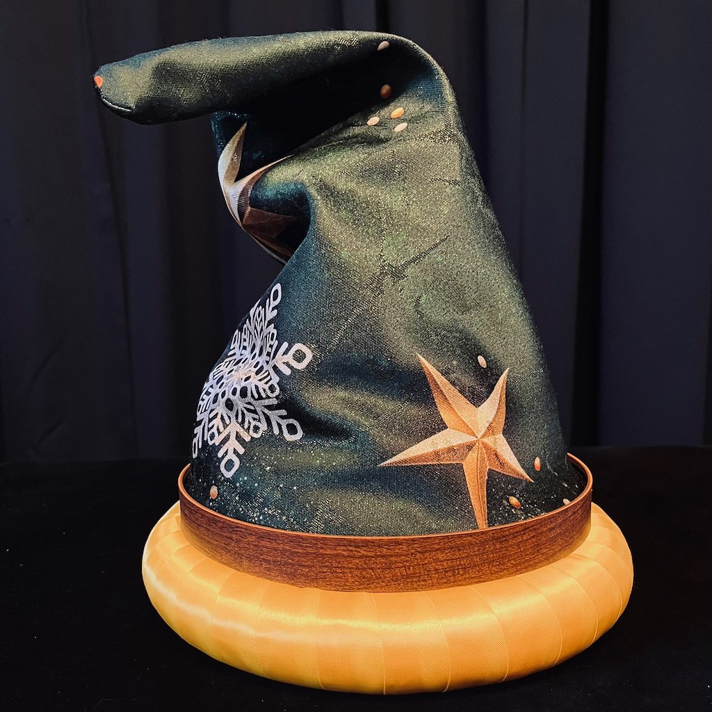 ALADDIN'S HAT