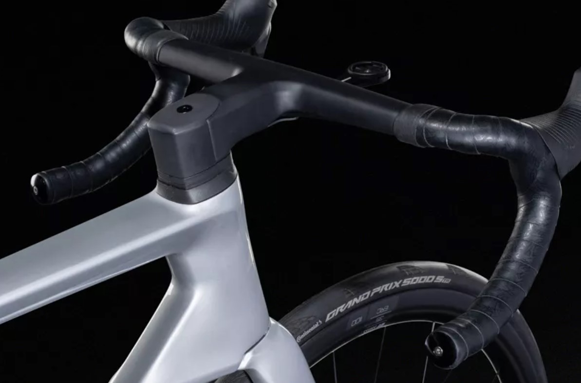 LAPIERRE Carbon Aero Cockpit