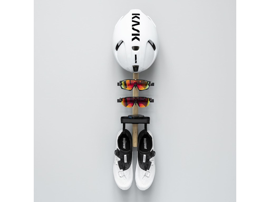 Tons Rack D - Til sko, Hjelm, 2 Par Cykelbriller Med Bakke - Smoked Oak