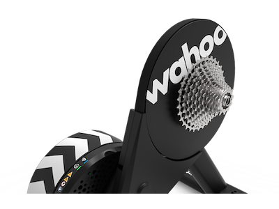 Wahoo KICKR CORE 2 - Hometrainer med 11 speed kassette