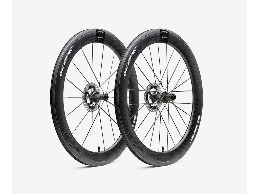 Scope Artech 6 Disc hjulsæt Carbon CeramicSpeed lejer 700c 65mm fælg og Sram XDR body - White decals