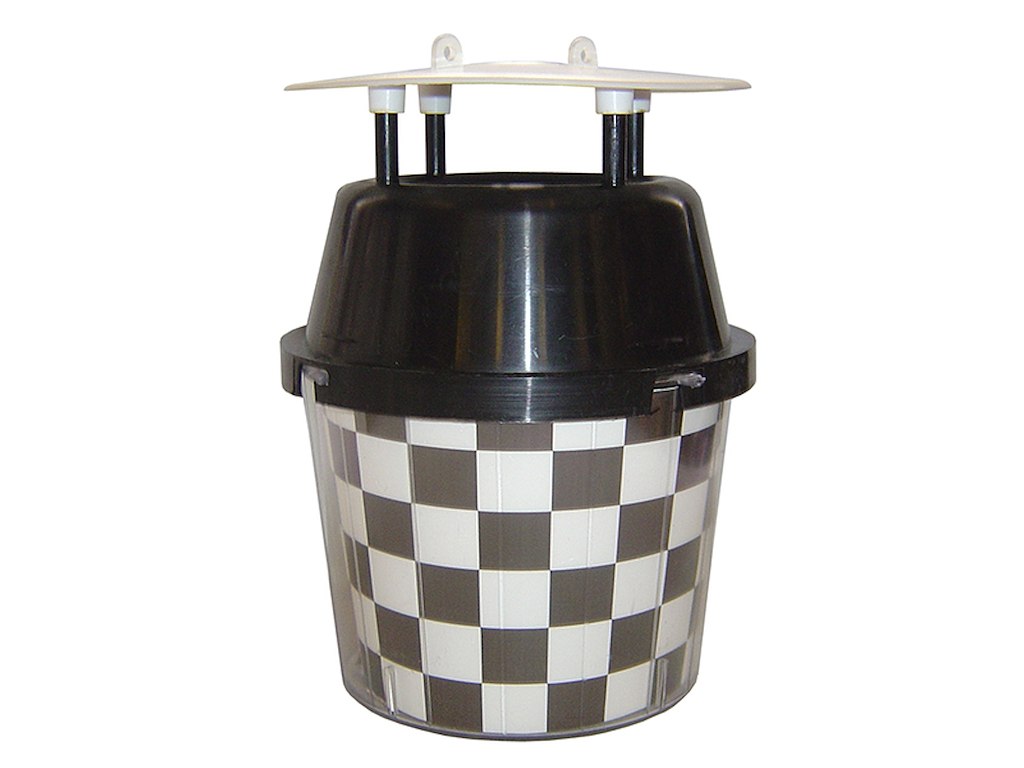 Funnelfælde til møl uden limplader