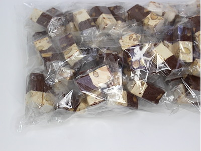 French nougat 1 kg. vanilla/cocoa