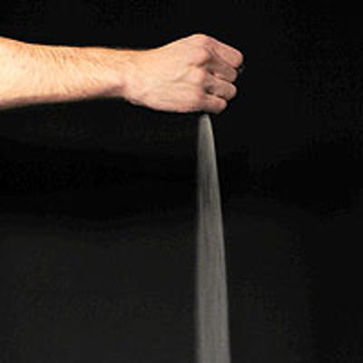 LONG POURING SALT