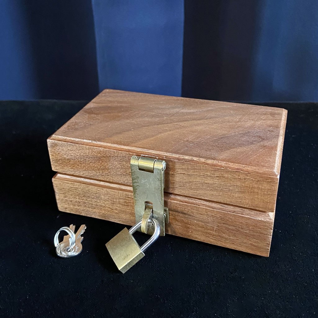 DESTINATION BOX