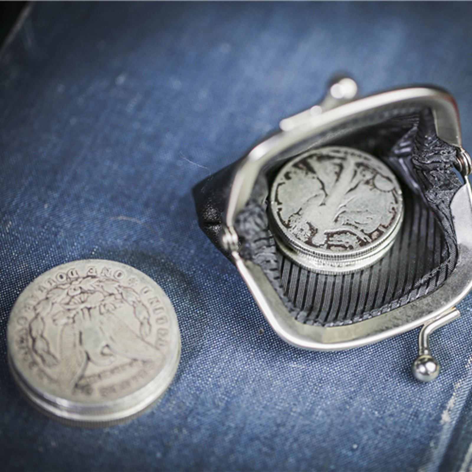 Buy TCC COIN PURSE 3.0 at Pegani