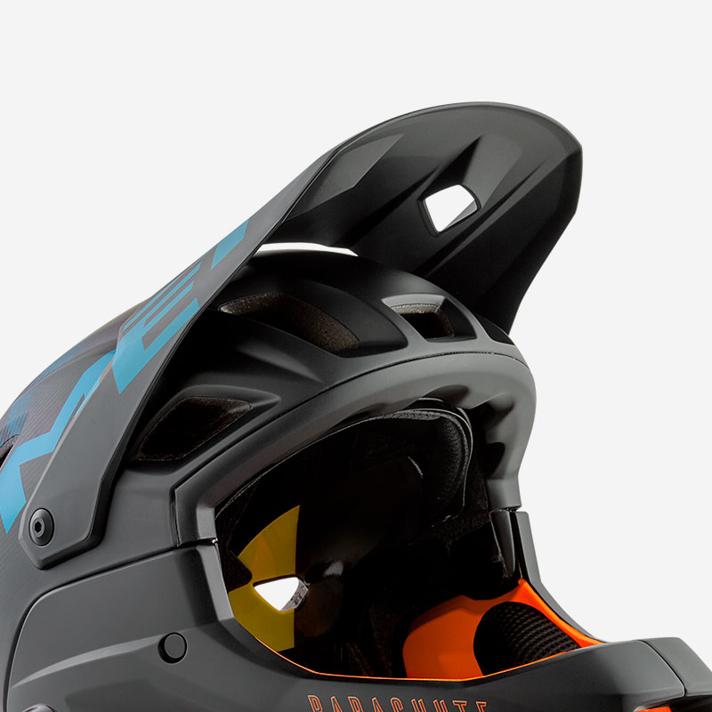 MET PARACHUTE MCR MIPS Visor