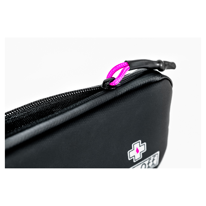 MUC-OFF Essentials case