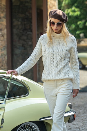 Cable knit high neck 80%wool 20%polya