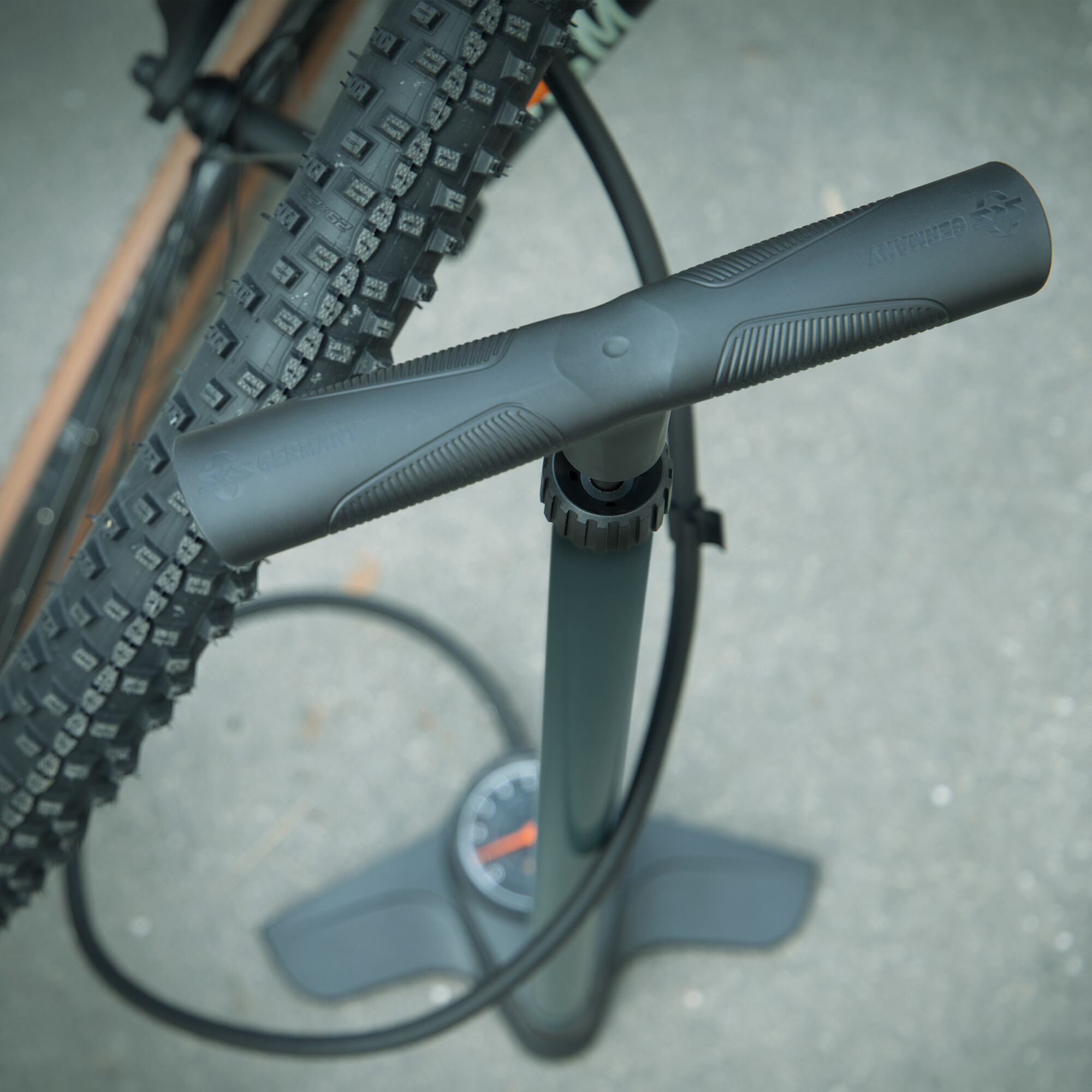 SKS Floor pump Airlite 10.0 10 bar/ 144 - Image 6