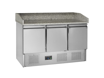 Pizzabord 3 låger m/bagkant 368 ltr