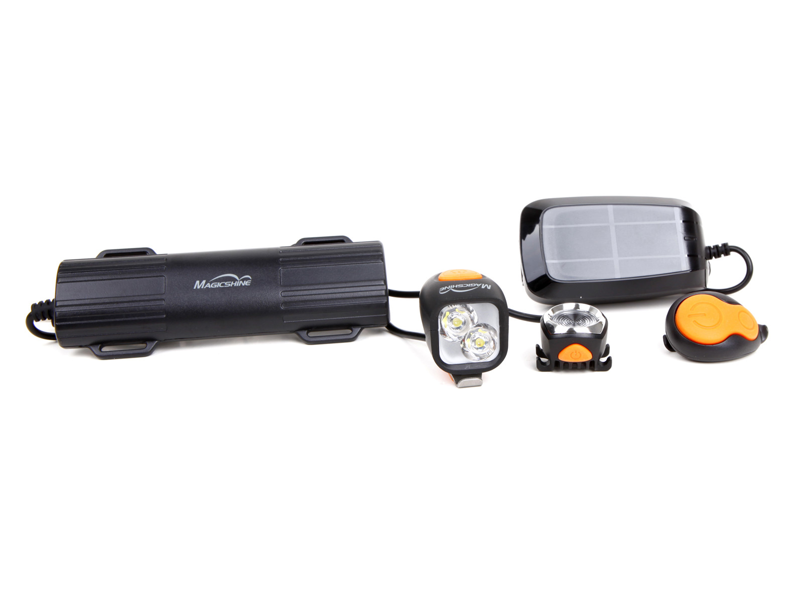 Magicshine MJ 902 Lyktesett 2000 lumen USB oppladbar MagicShine MJ 902B sykkellykt | FINN.no