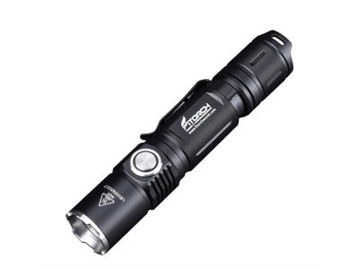 Fitorch P20RGT - Kraftig genopladelig lommelygte - 1180 lumen